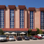 ec880bf365dbf4ad5ea2e406c0255a1f69049b76